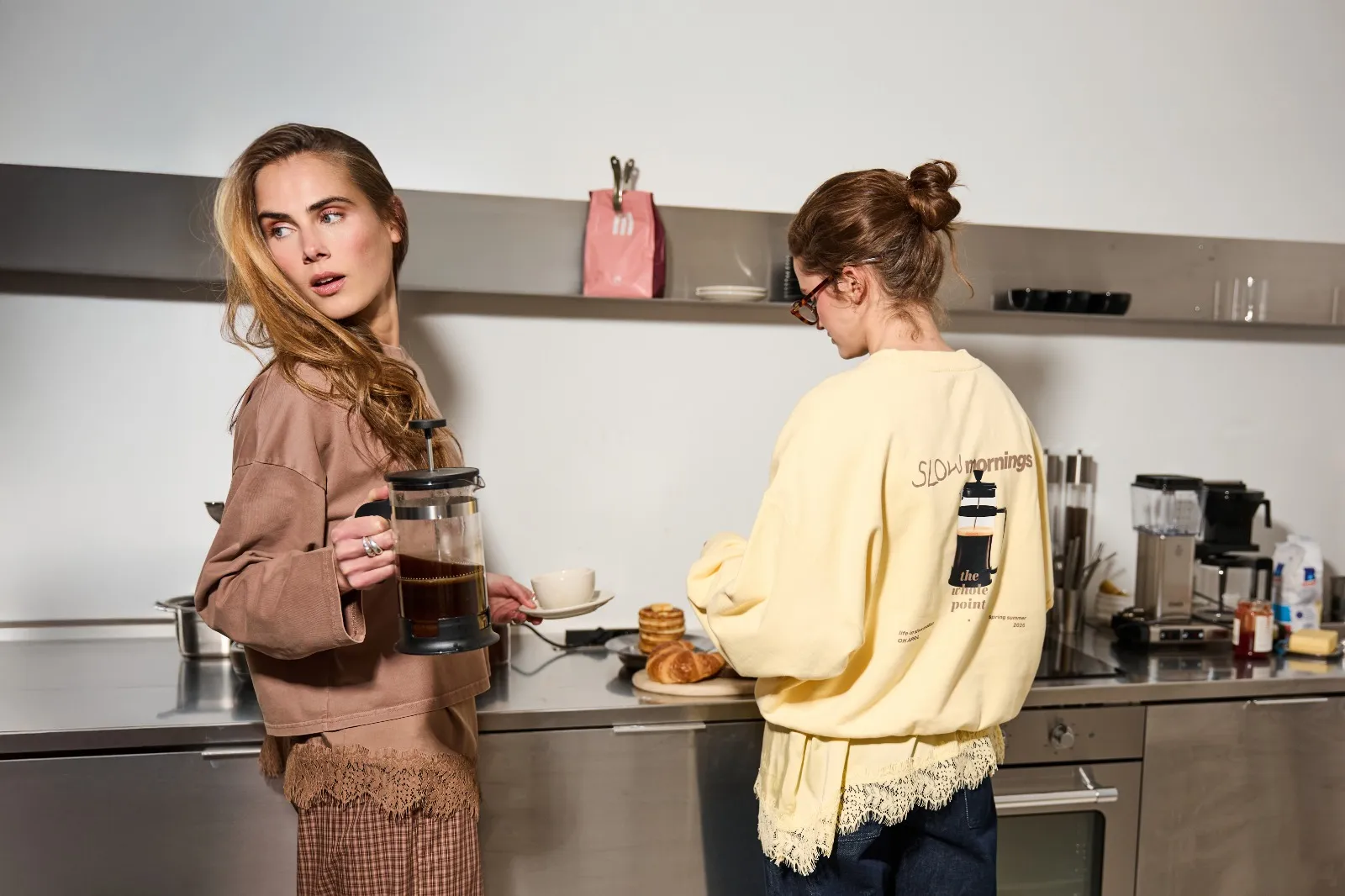 Zwei Looks in der Küche